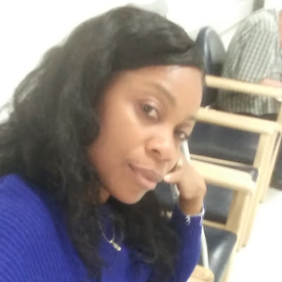 Meet your Posher, Natacha - Picture 1 of 1